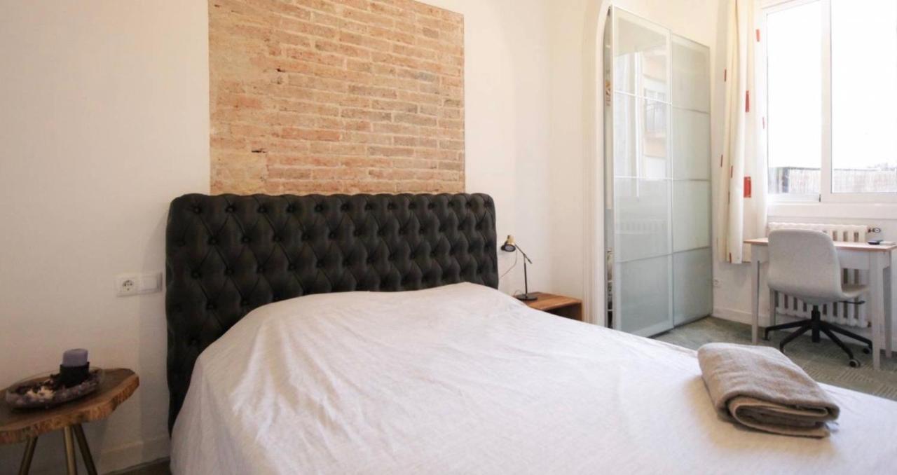 Eixample Apartments - Pova Barcellona Esterno foto