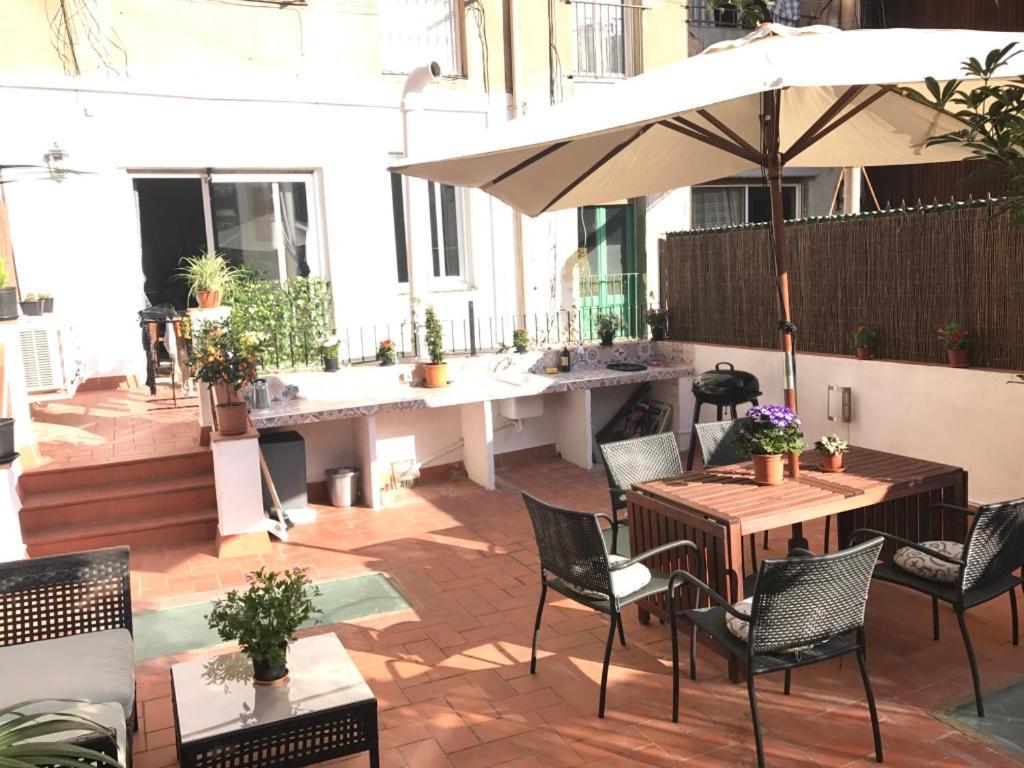 Eixample Apartments - Pova Barcellona Esterno foto